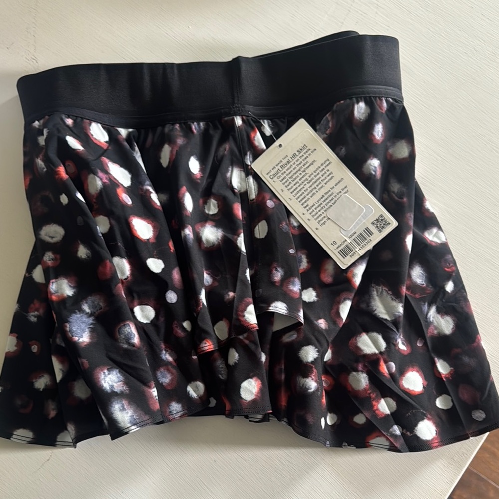 lululemon athletica Black Mini Skirt with Red, White & Gray Spot Print